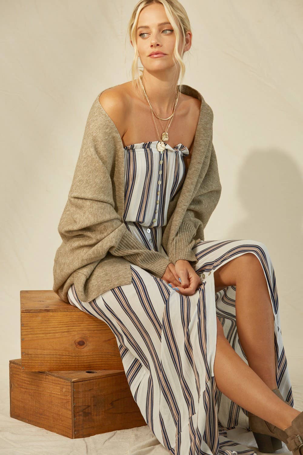 KyeMi - Summer 2025 Clean Vertical Stripes Maxi Dress: Off White / M