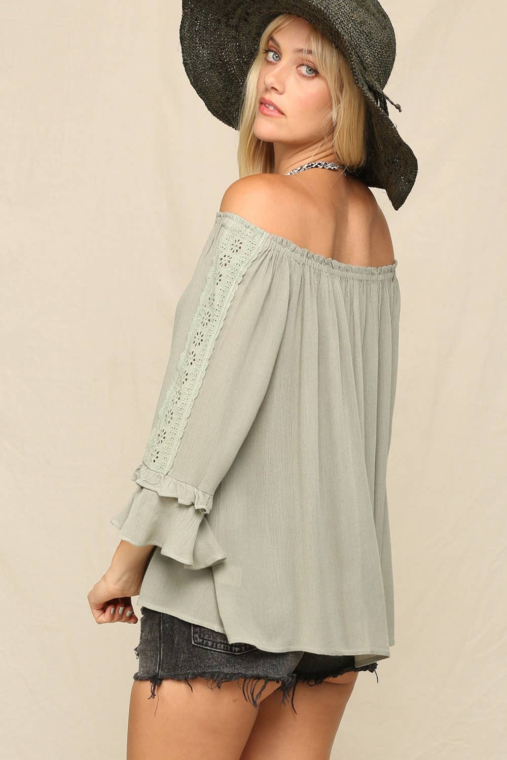 KyeMi - Lightweight Flowy Top With An Off Shoulder: Off White / S