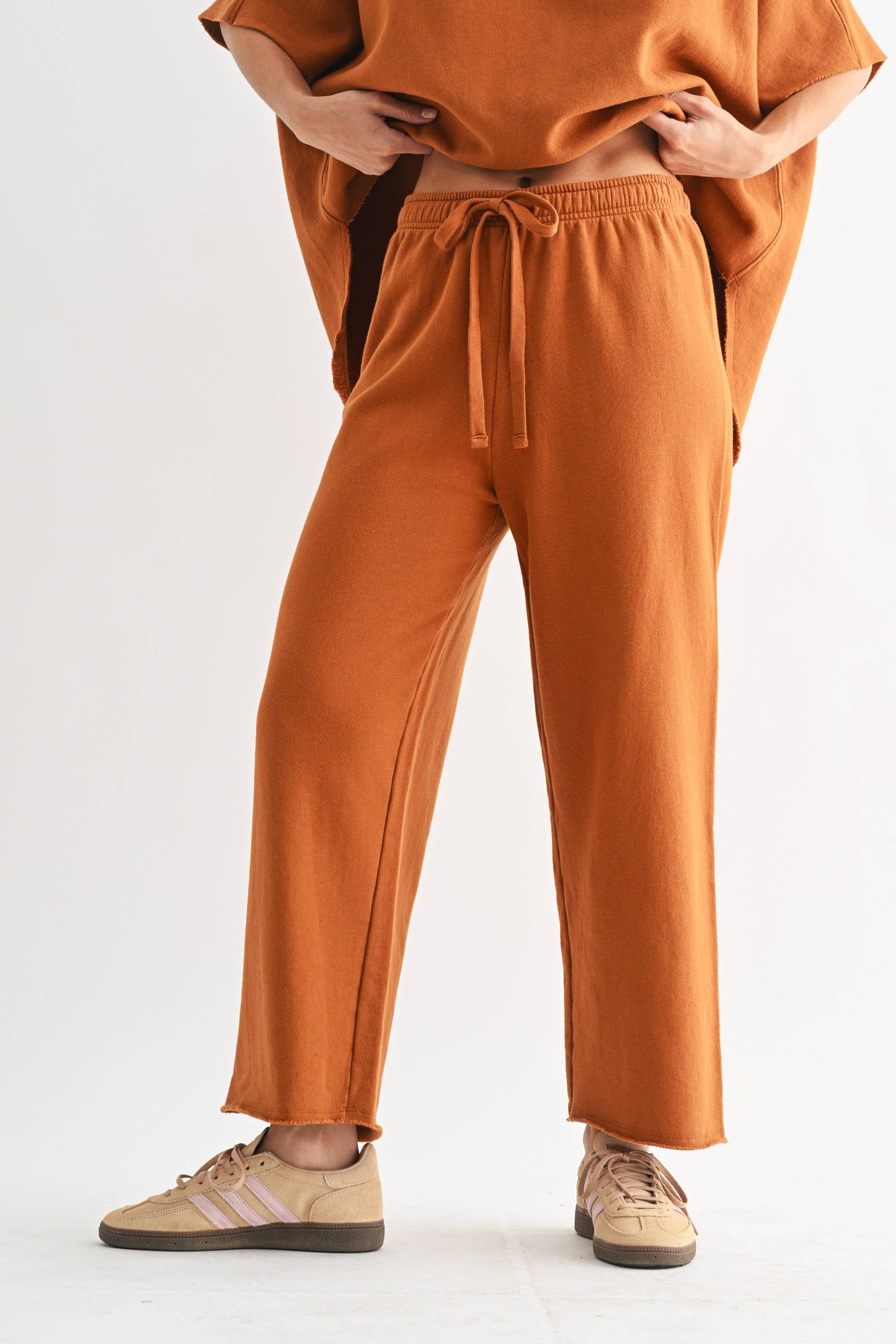 Malibu Wide-Leg Fleece Pants: BURNT AMBER
