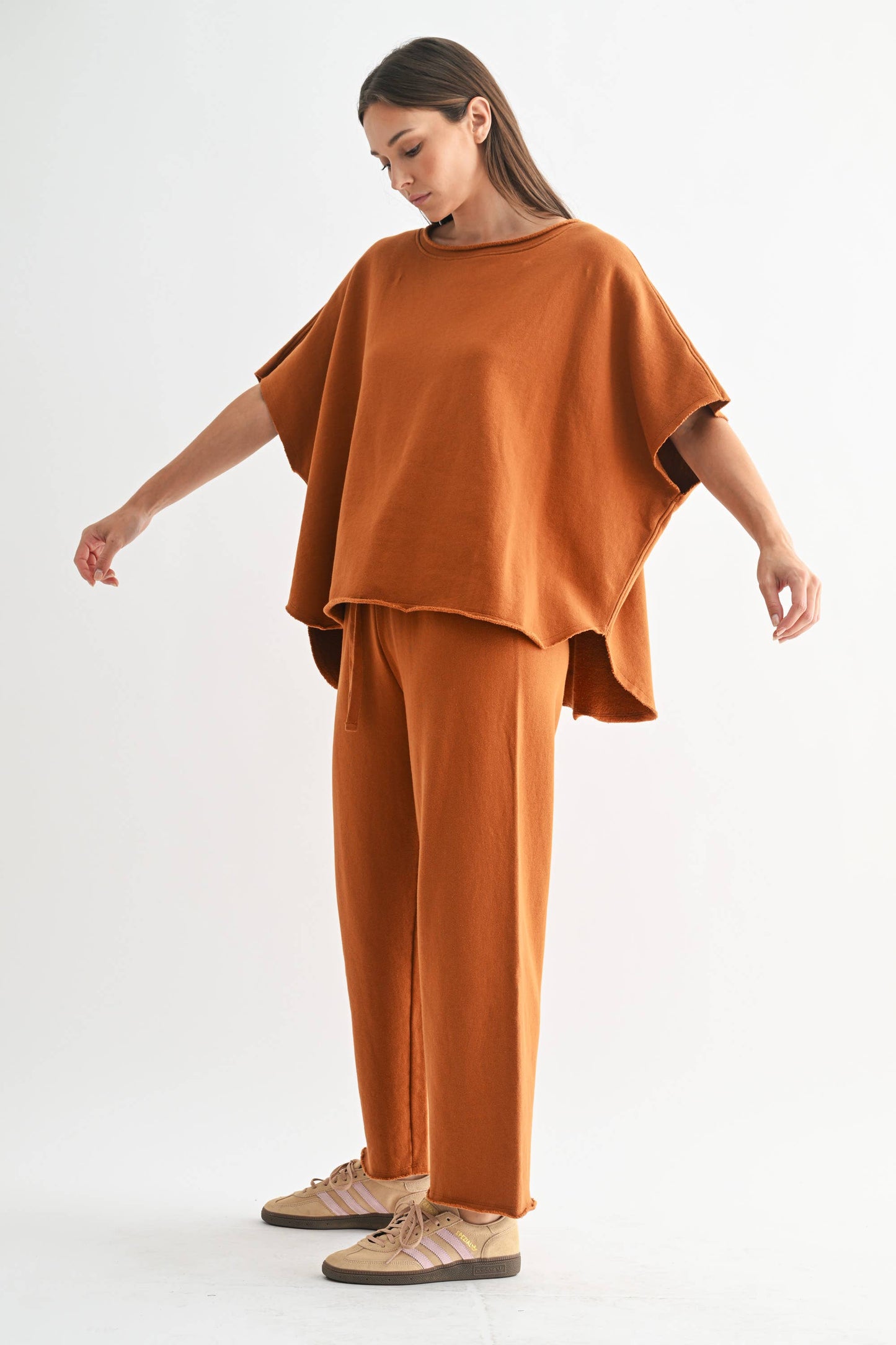 Malibu Wide-Leg Fleece Pants: BURNT AMBER