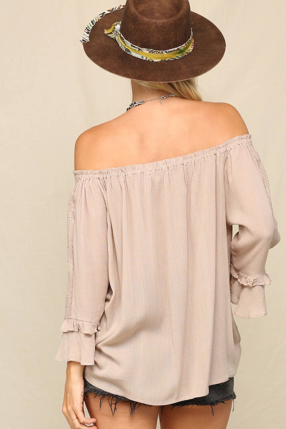 KyeMi - Lightweight Flowy Top With An Off Shoulder: Off White / S