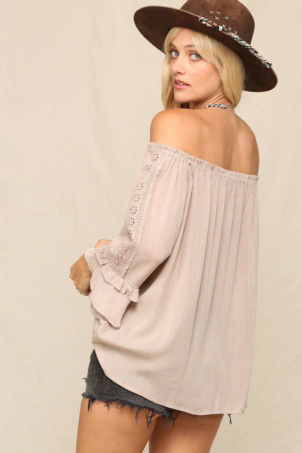 KyeMi - Lightweight Flowy Top With An Off Shoulder: Off White / S