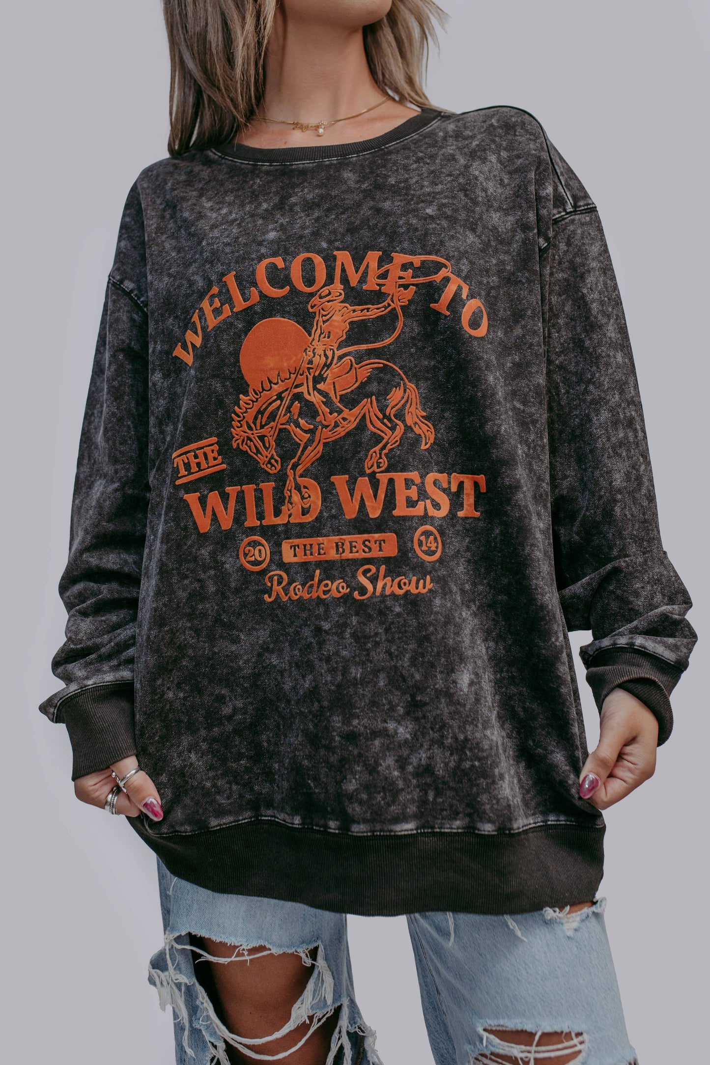 Merigold Kiss - MK156R Cowboy Classic Sweatshirt: Charcoal / 1XL