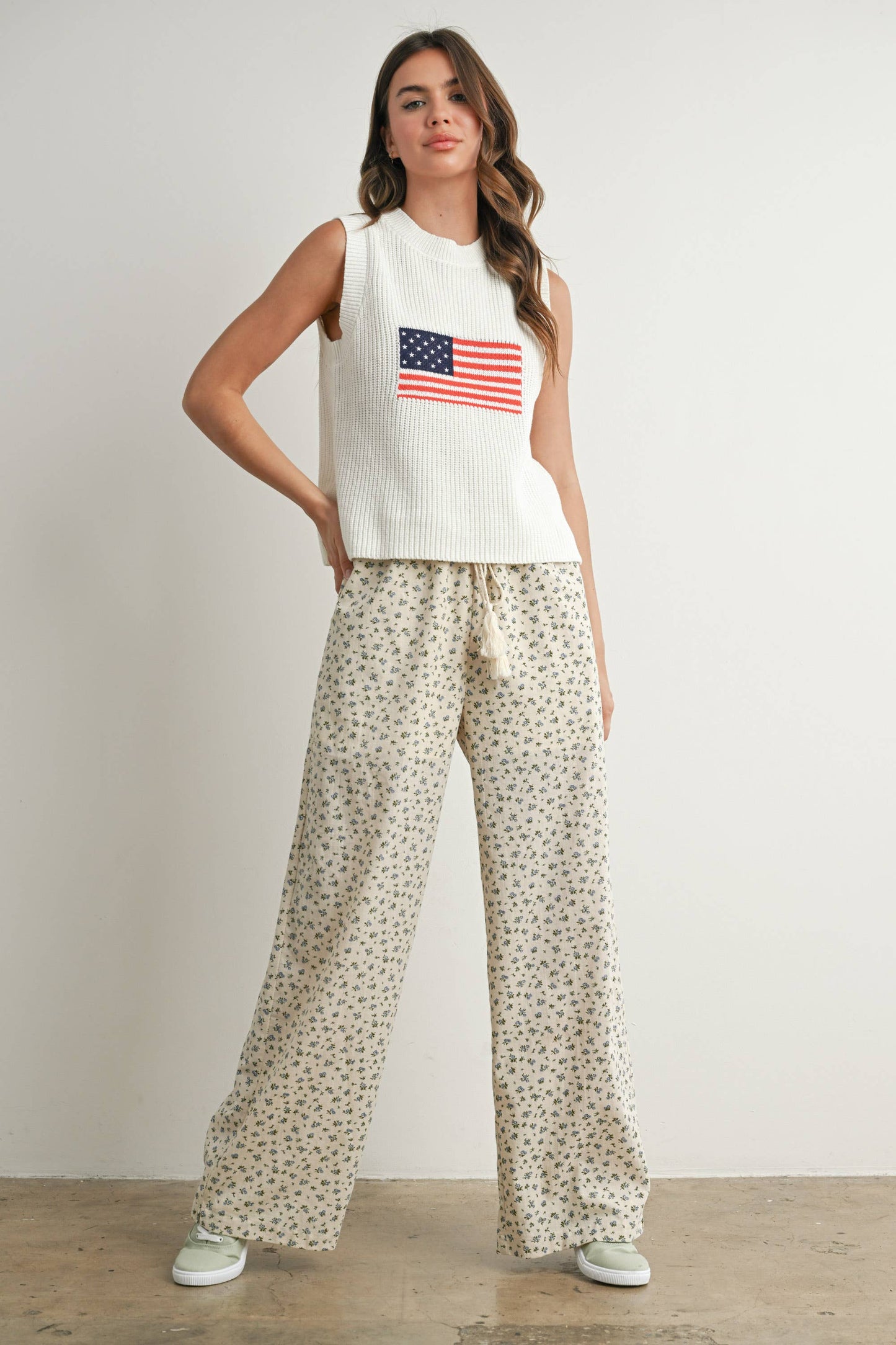 BUTTERMELON - Flag Print Knitted Sleeveless Sweater - BMW7749: NAVY MULTI / M